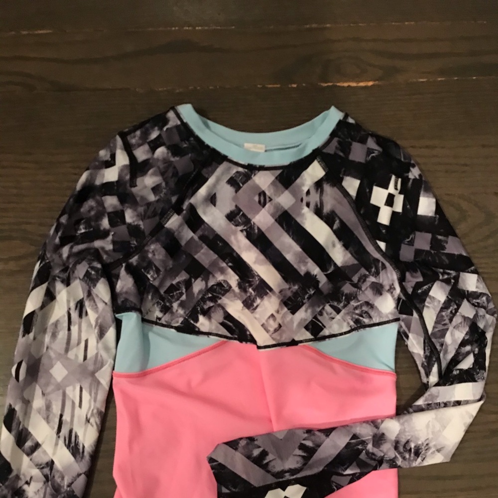 Ivivva swim top/ rash guard
